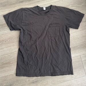 Gray American apparel T-shirt